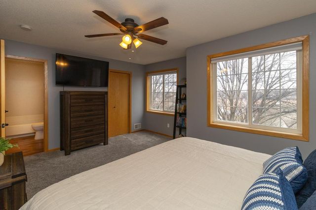 18358 Coneflower Lane, Eden Prairie, MN 55346