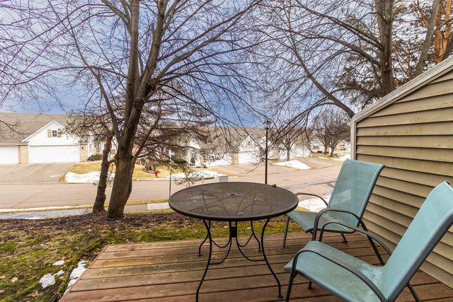 18358 Coneflower Lane, Eden Prairie, MN 55346