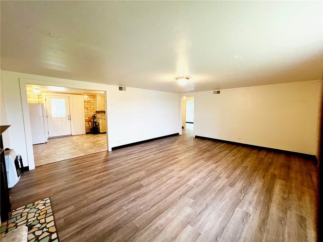 724 E South Avenue, Harrison, AR 72601