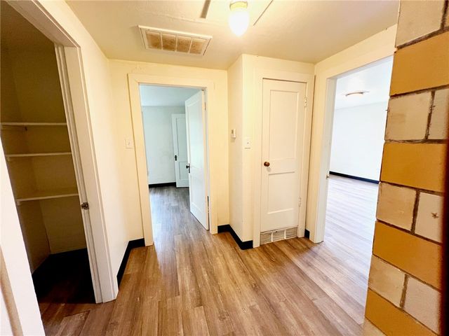 724 E South Avenue, Harrison, AR 72601