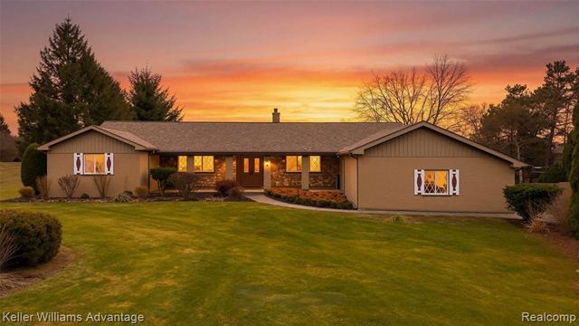 7670 7 Mile Road, Northville, MI 48167