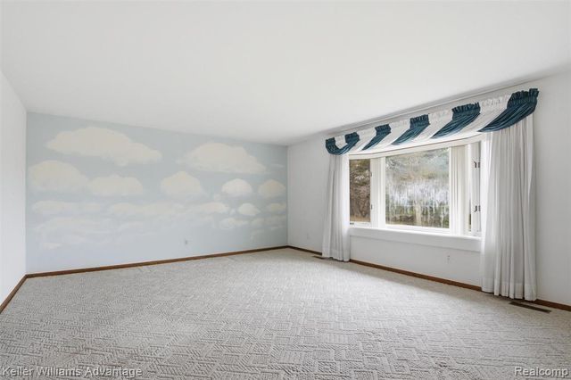 7670 7 Mile Road, Northville, MI 48167