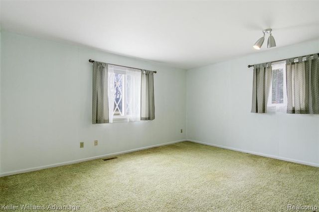 7670 7 Mile Road, Northville, MI 48167