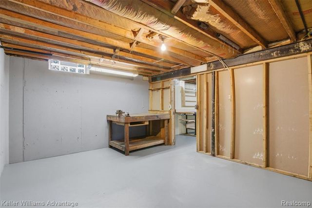 7670 7 Mile Road, Northville, MI 48167