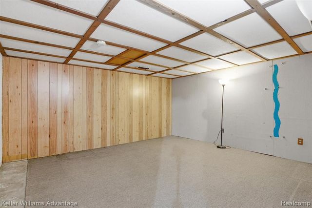 7670 7 Mile Road, Northville, MI 48167