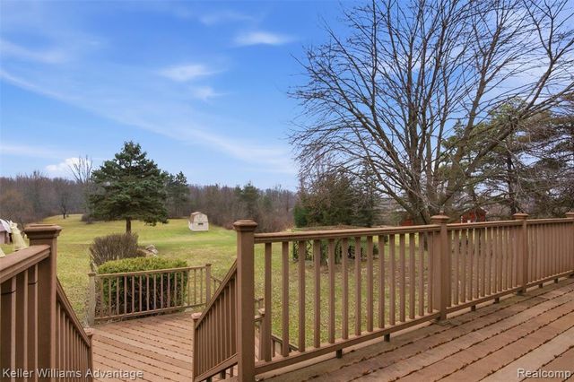 7670 7 Mile Road, Northville, MI 48167