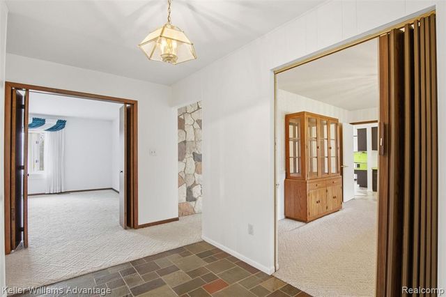 7670 7 Mile Road, Northville, MI 48167