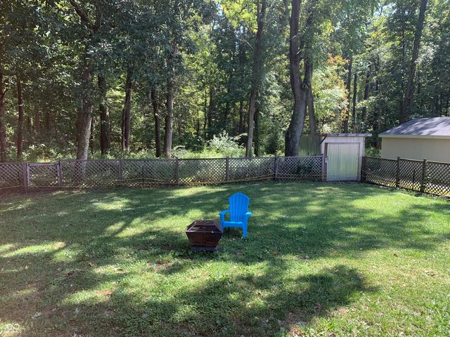 2887 Prairie Stream Way, Columbus, IN 47203