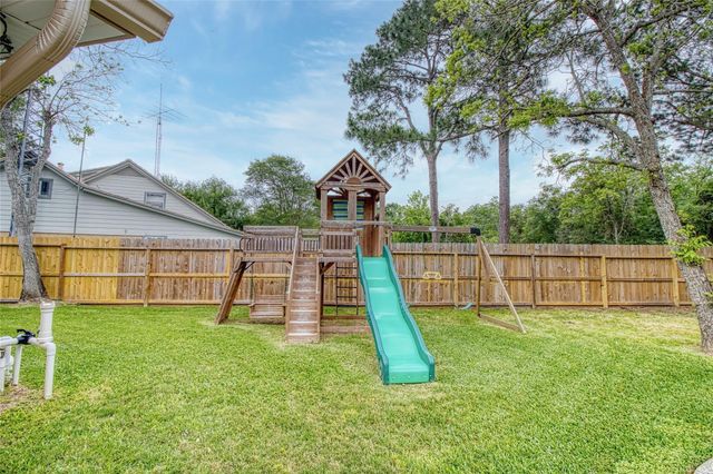 1405 Delabrook Court, Seabrook, TX 77586