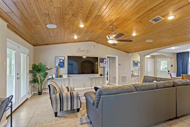 1405 Delabrook Court, Seabrook, TX 77586