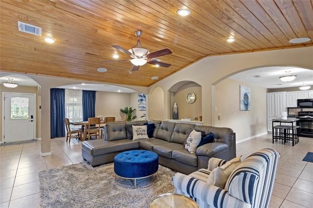 1405 Delabrook Court, Seabrook, TX 77586