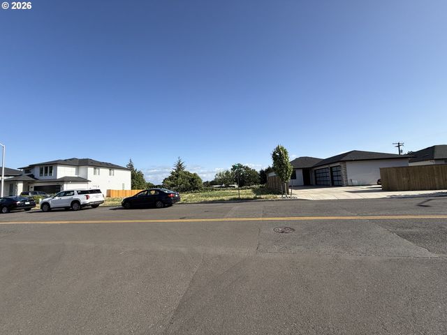 7103 Se MIDDLE Way, Vancouver, WA 98664