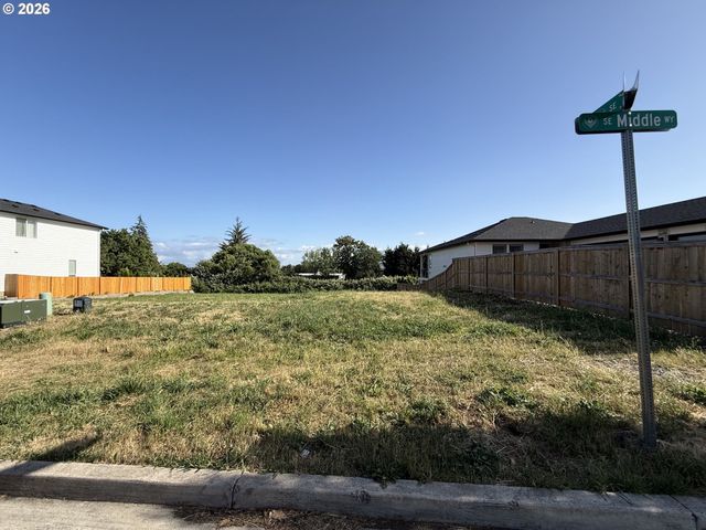7103 Se MIDDLE Way, Vancouver, WA 98664