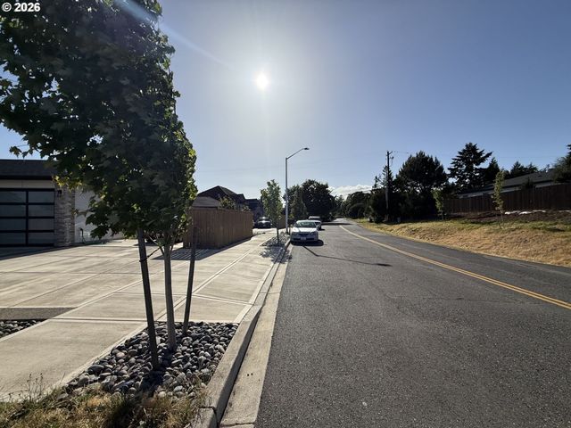 7103 Se MIDDLE Way, Vancouver, WA 98664