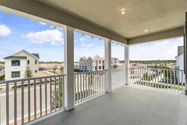 910 SW Newfield Avenue, Palm City, FL 34990