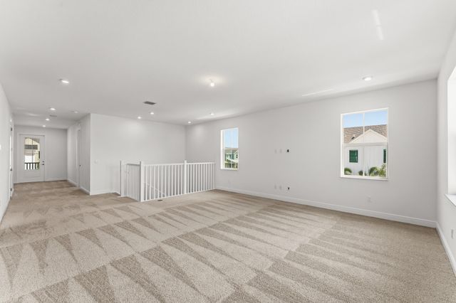 910 SW Newfield Avenue, Palm City, FL 34990