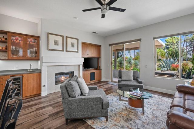105 N Kavenish Drive, Rancho Mirage, CA 92270