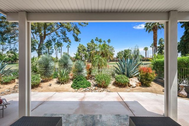 105 N Kavenish Drive, Rancho Mirage, CA 92270