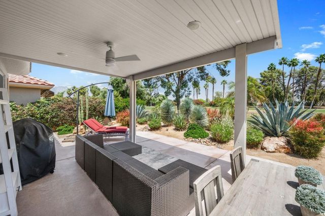 105 N Kavenish Drive, Rancho Mirage, CA 92270