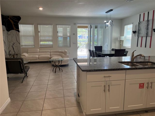 5117 OAKBOURNE AVENUE, Davenport, FL 33837