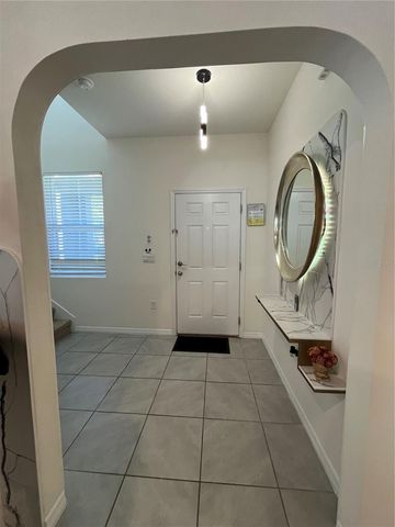 5117 OAKBOURNE AVENUE, Davenport, FL 33837