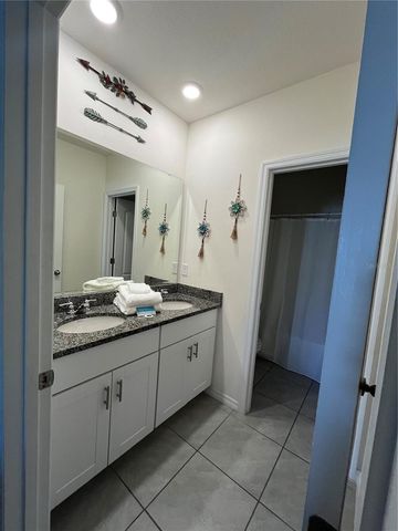 5117 OAKBOURNE AVENUE, Davenport, FL 33837