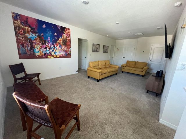 5117 OAKBOURNE AVENUE, Davenport, FL 33837