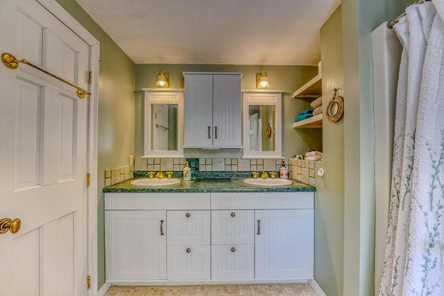 81 Meadow Lane, Woodstock, NH 03262