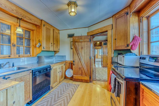 81 Meadow Lane, Woodstock, NH 03262