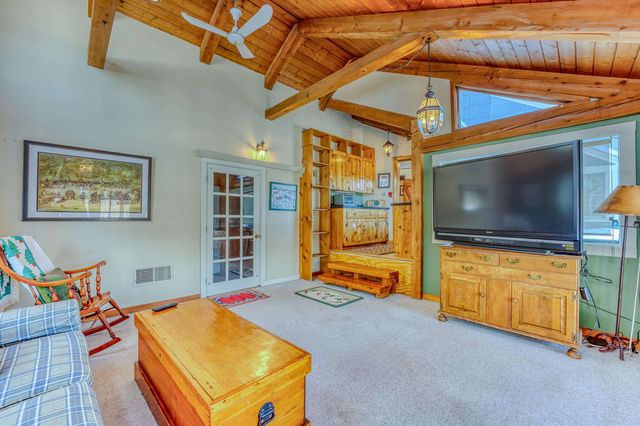 81 Meadow Lane, Woodstock, NH 03262