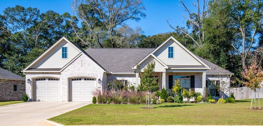 300 Bella Drive, Enterprise, AL 36330