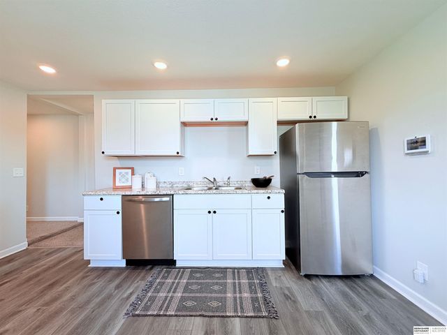 4360 Laurel Avenue, Omaha, NE 68111