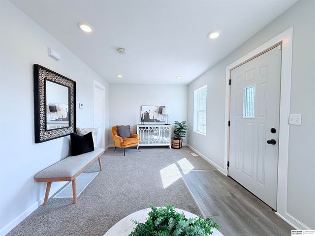 4360 Laurel Avenue, Omaha, NE 68111