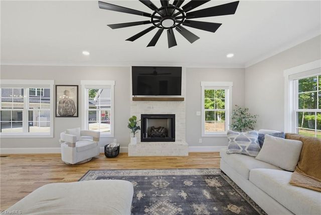 7714 Dovefield Drive, Stokesdale, NC 27357
