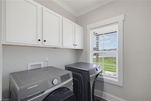 7714 Dovefield Drive, Stokesdale, NC 27357