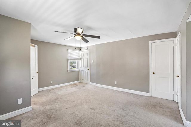 1103 AGNEW, Drexel Hill, PA 19026