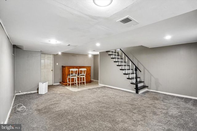 1103 AGNEW, Drexel Hill, PA 19026