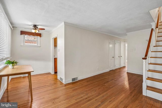 1103 AGNEW, Drexel Hill, PA 19026