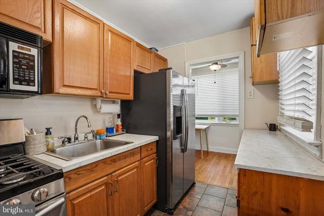 1103 AGNEW, Drexel Hill, PA 19026