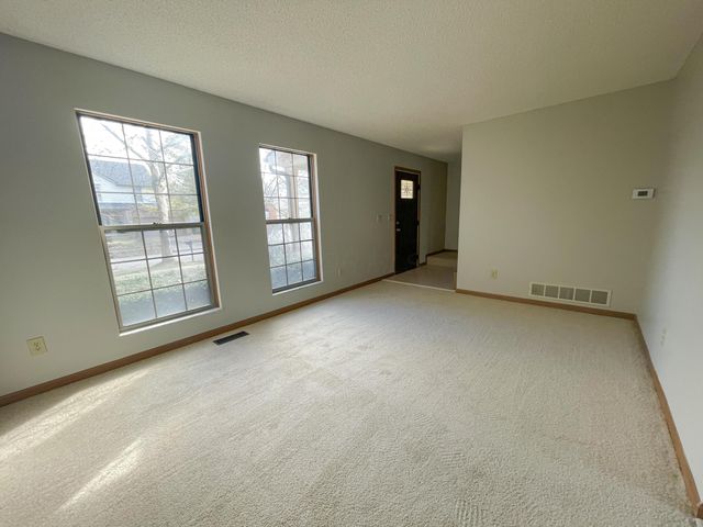 7735 Schoolway Court, Dublin, OH 43016