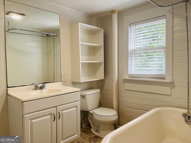513 Harwell Avenue, Lagrange, GA 30240