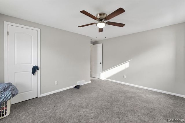 14870 Heyden Street, Detroit, MI 48223