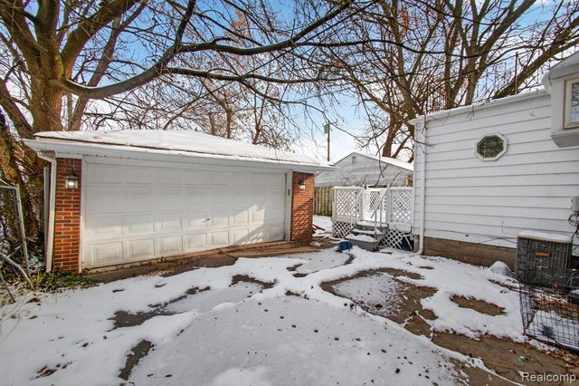 14870 Heyden Street, Detroit, MI 48223