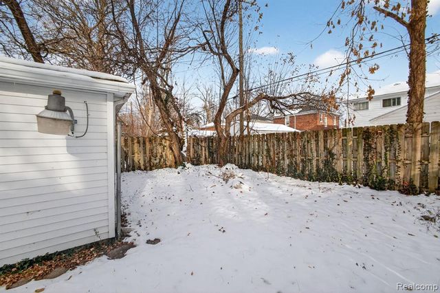 14870 Heyden Street, Detroit, MI 48223