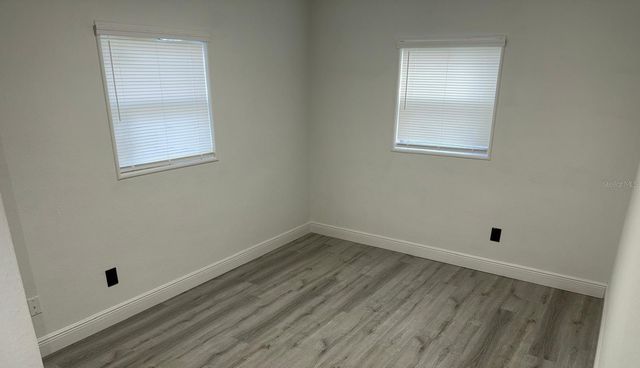 1014 N SOLANDRA DRIVE, Orlando, FL 32807