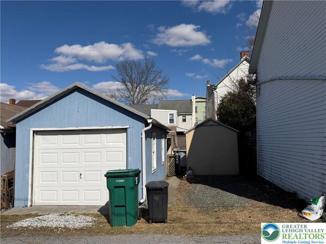 112 Main Street, Topton Boro, PA 19562