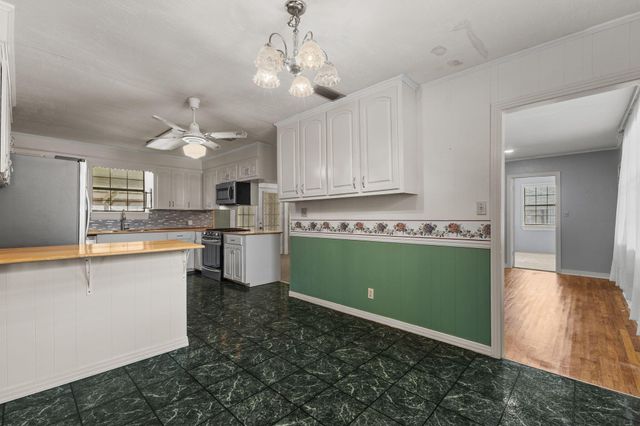 2 Hensarling Dr., Petal, MS 39465