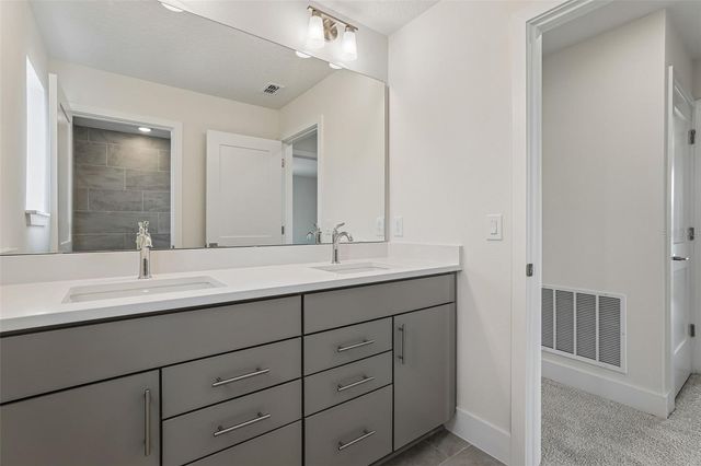 5201 CHATTAHOOCHEE BEND, St Cloud, FL 34771