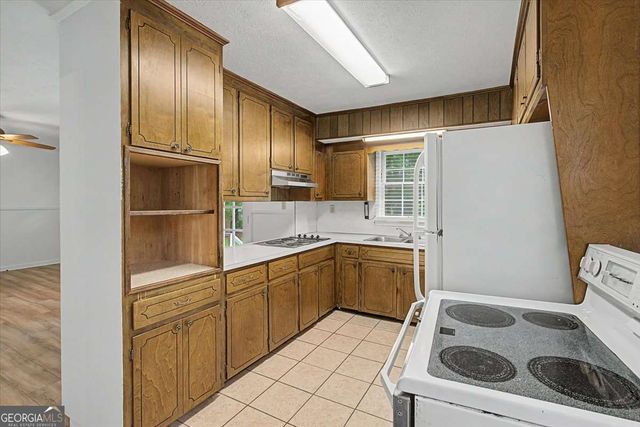 2985 Fredrick Drive, Marietta, GA 30062