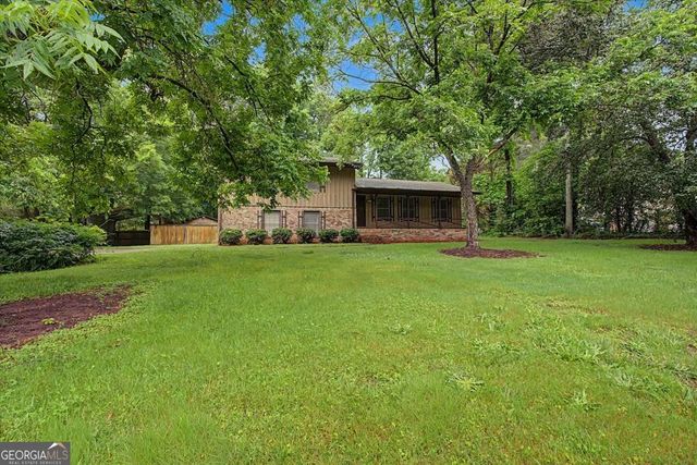 2985 Fredrick Drive, Marietta, GA 30062